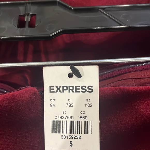 Express Red Velvet Sweetheart Neckline Strapless Midi Dress NEW size small - Picture 6 of 6